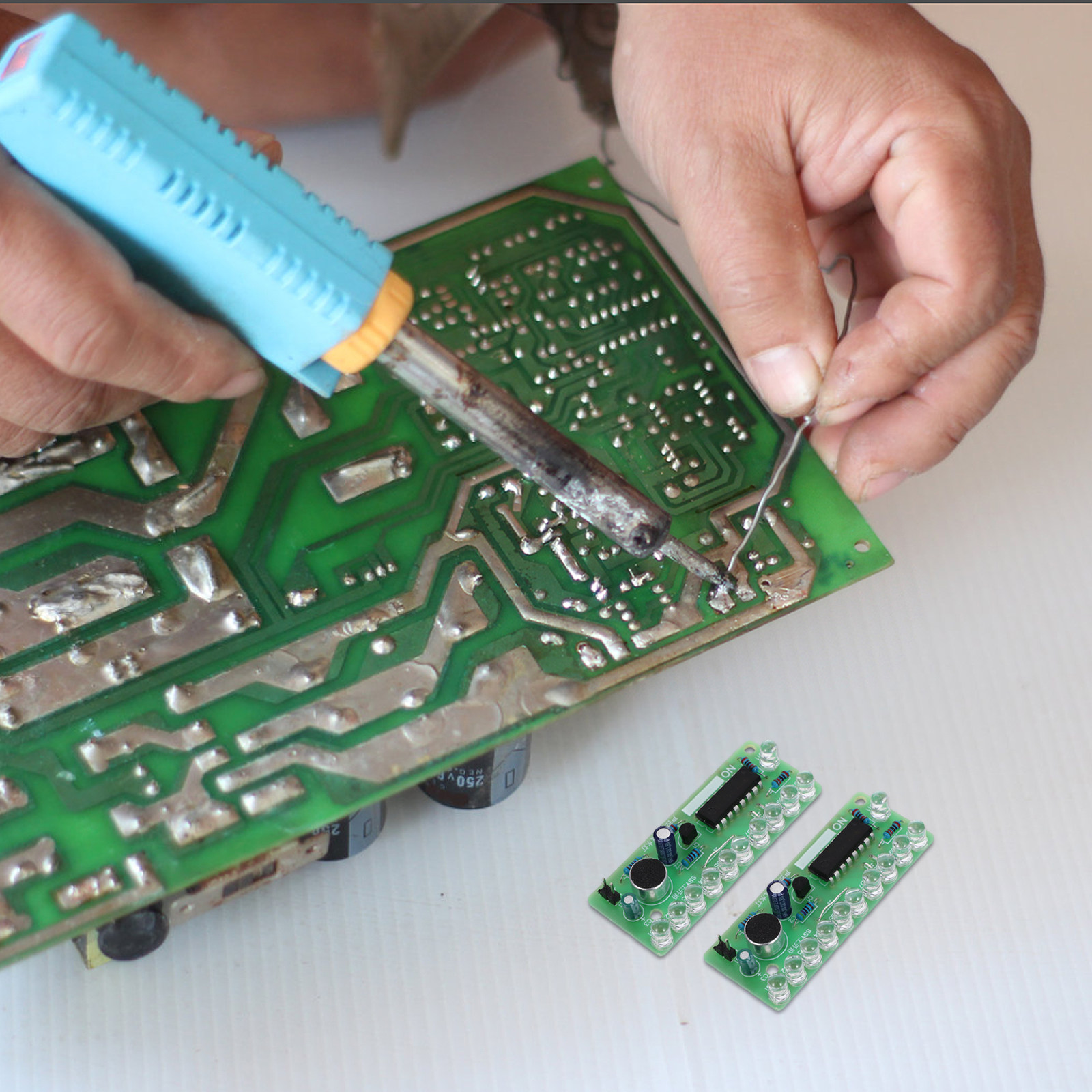 Diy In Electronics - Набор для пайки с управлением звуком